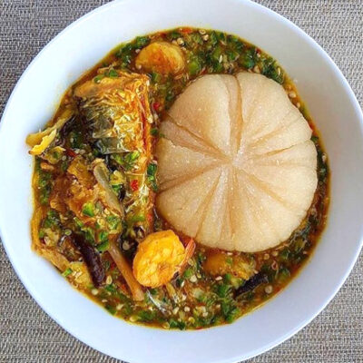 Bowl of Ghanaian kontomire (palava sauce) with smoked fish